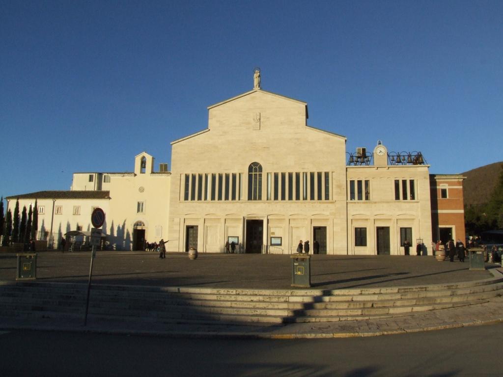 Hotel Immagine San Giovanni Rotondo Exterior foto